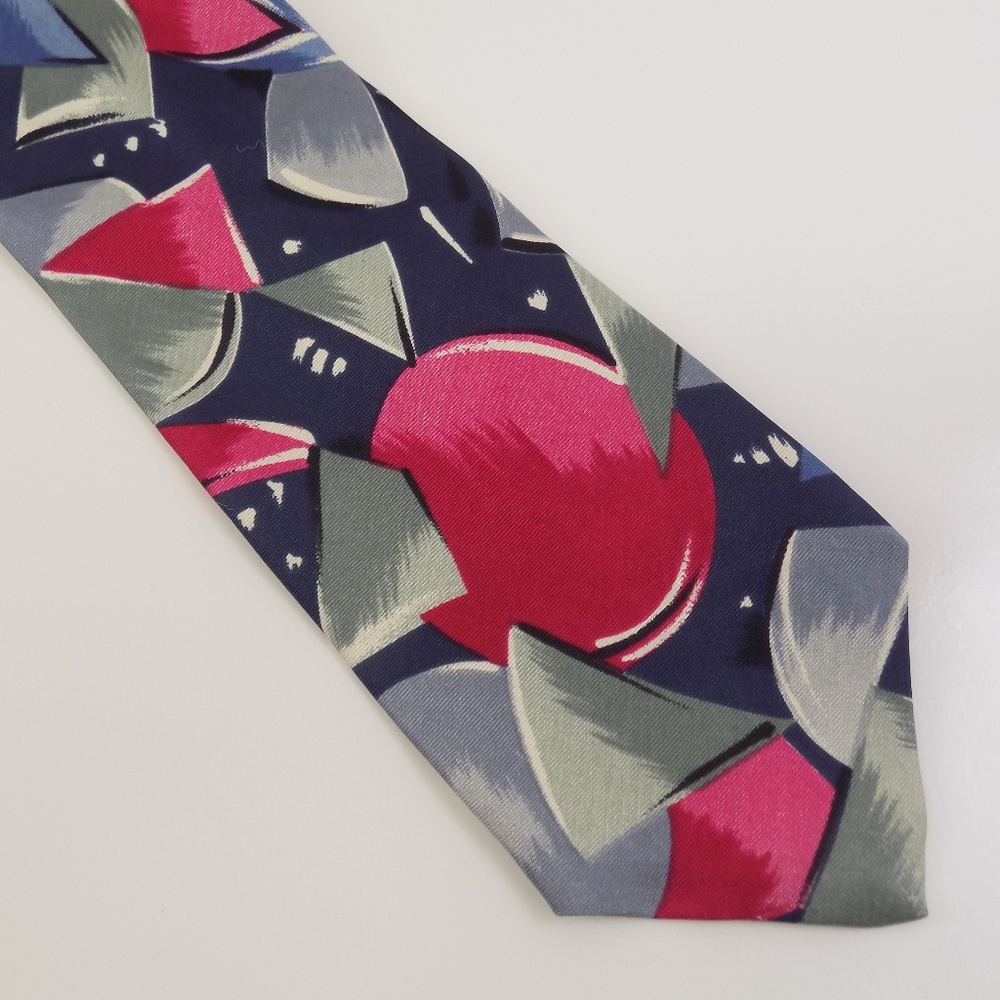 Royal Knight Men's Necktie Geo Print 100% Silk NWT